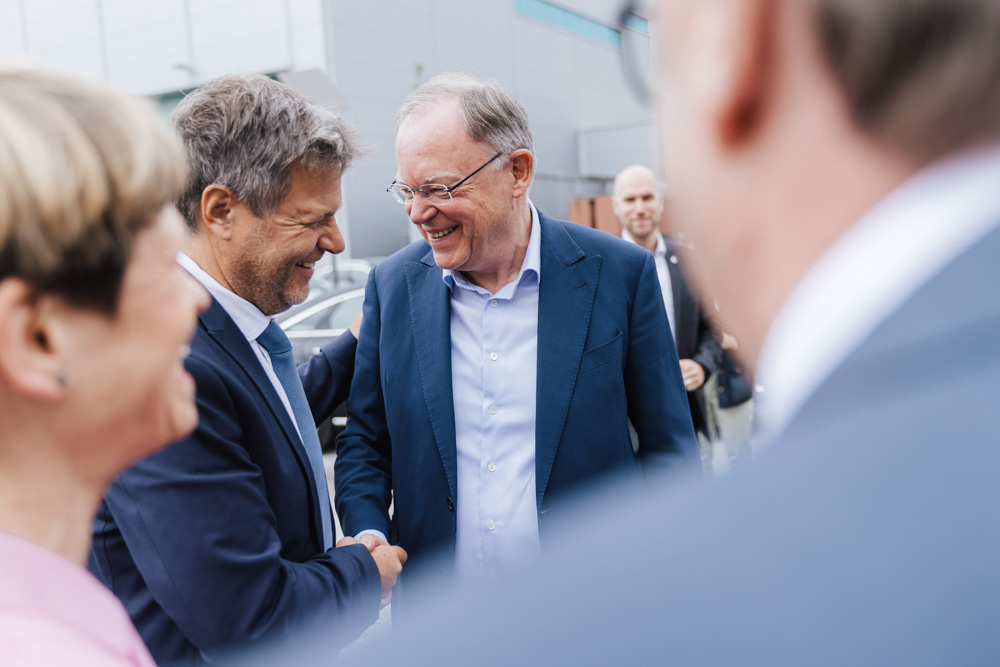 Bundesministerium für Wirtschaft und Energie tweet media