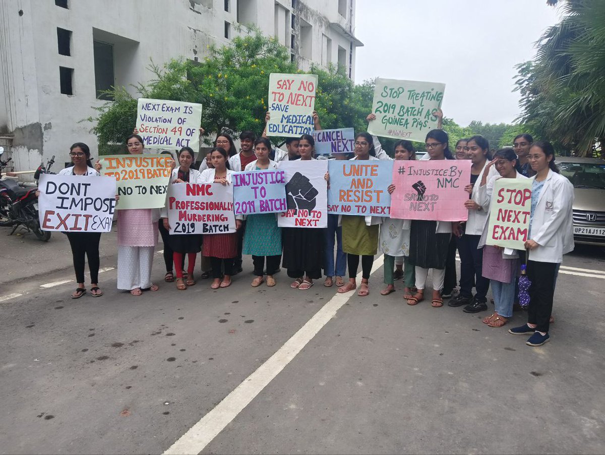 shubham_a_jha's tweet photo. Massive protests by Mbbs students of 2019 Batch against #NEXT across many colleges of the country.
#NMC should consider for postponement of NEXT exam atleast for this term. 
#MedTwitter https://t.co/r6O6Nl4Koe