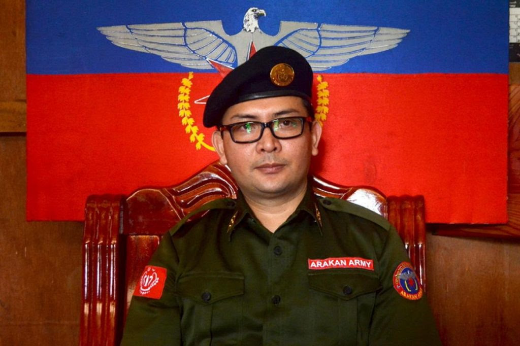 ရခိုင်ခွဲထွက်မည်ဟုပြောဆိုနေခြင်းများသည်အခြေအမြစ်မရှိစွပ်စွဲနေကြခြင်းသာဖြစ်သည်
AAတပ်မှူးချုပ်ဗိုလ်ချုပ်ထွန်းမြတ်နိုင်က ၂၀၁၉ ခုဇန္န ဝါရီလ ၁၁ ရက်နေ့အေရာ၀တီသတင်းဌာနနှင့်အင်တာဗျူးအပိုင်း(၂)တွင်
" ဒီကခွဲထွက်မည်မခွဲထွက်ဆိုတာကျွန်တော်တို့တခါမှမပြောဖူးပါဘူး"ဟုပြောဆိုထားသည်ကိုသာတွေ့ရသည်