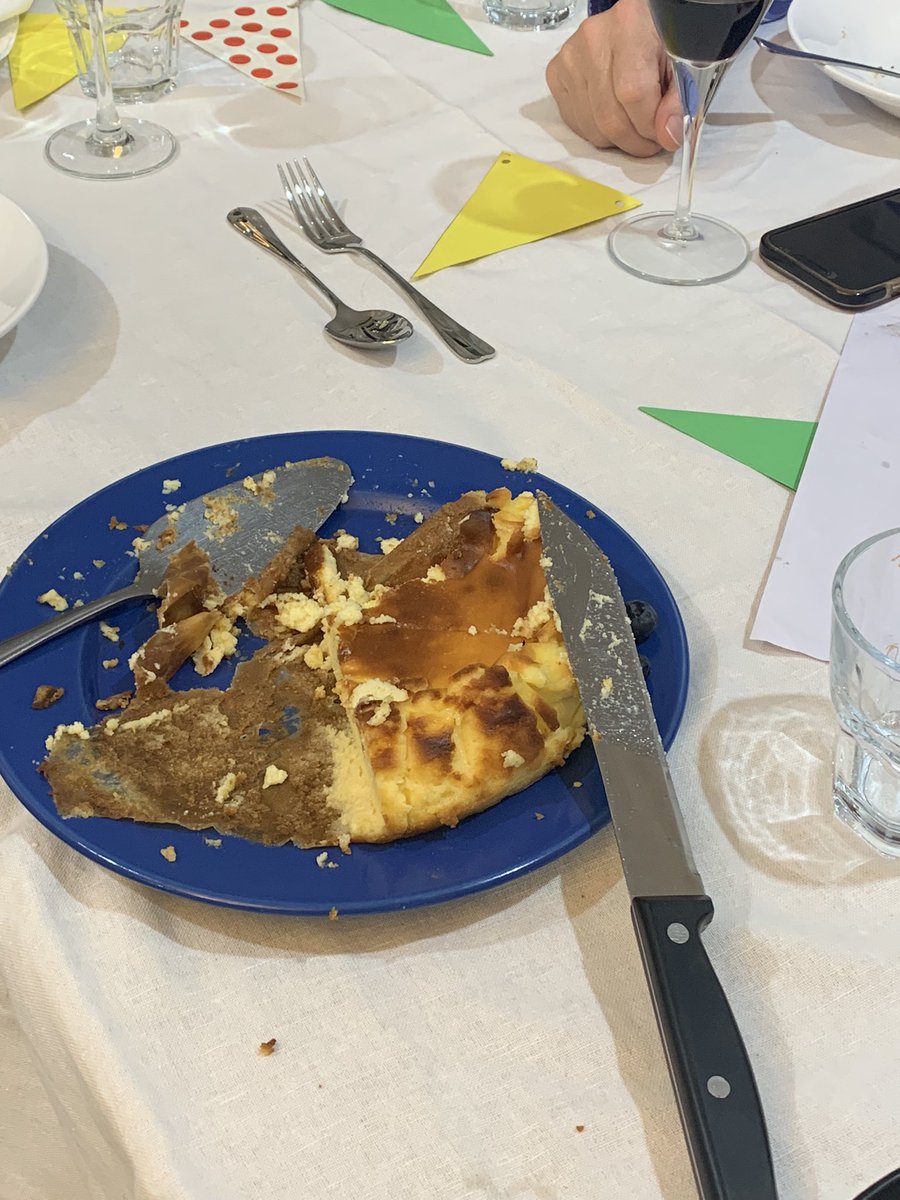 audreyplant1's tweet image. Remains of Basque cheesecake for Grand Depart Dinner #couchpeleton