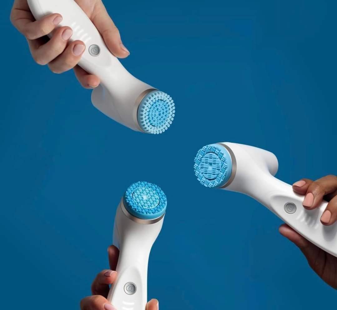 CareAndBeauty13's tweet image. ageLOC LumiSpa iO Silicone

Available in Normal, Firm, and Gentle options, Silicone Heads can be chosen to complement your skin type or simply the kind of cleansing experience you enjoy.

#SkinCare #LumiSpa