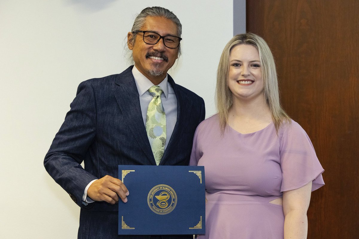 Brooke A. Smith tweet media