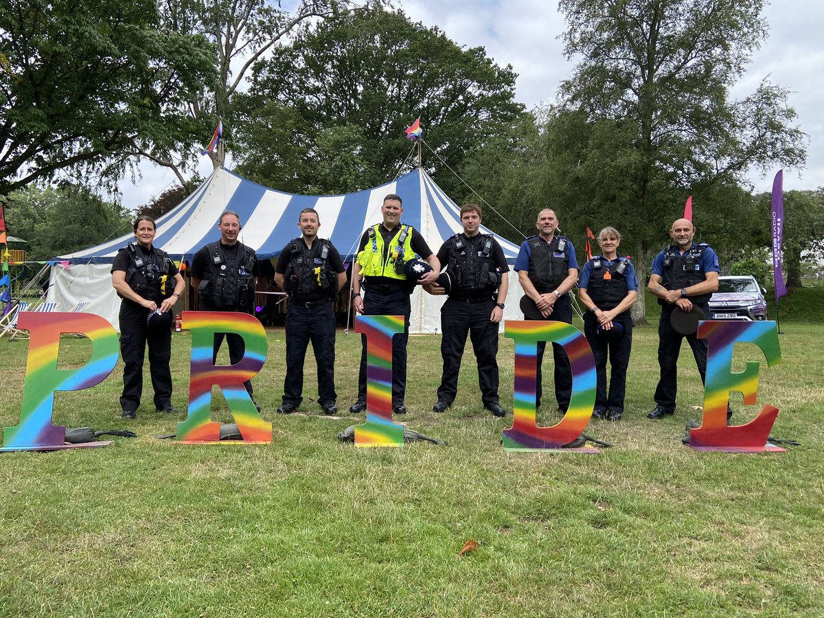 ps_7003's tweet image. Tavistock Pride is in full swing! Fantastic atmosphere, come on down and join the fun at meadowlands park
@NWDevonPolice @InspChrisConway @TavistockPolice @tavistocktimes @DC_Police @DiabeticDC