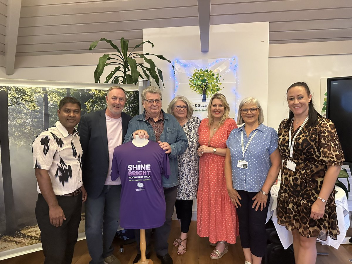 MiahMustak's tweet image. A pleasure to join and support the Biz Quiz fund raising event at @StPeterStJames with @mimsdavies 
It was for a great cause and well attended too. 
Thank you for the introduction of the amazing life care the hospice provides for the patients Wendy Agate and Becky Stevens 🙏