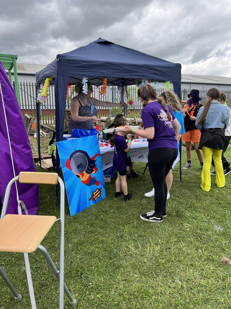 It’s all go at Aycliffe Pride! 
Great family day! <a href="/AycliffeRadio_/">Aycliffe Radio</a>