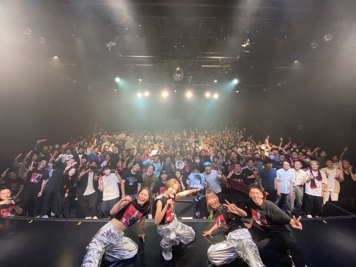 AMIAMI5729's tweet photo. 25周年ライブありがとうございました✨

セットリストも公開📌
皆さんのリクエストを参考に作ったのですが
いかがでしたか😌❓

アーカイブ配信もあるのでぜひご覧ください💡

アーカイブ配信チケット購入はこちらから✔︎
https://t.co/XhVUWfD4NU

#あみーゴ25周年 https://t.co/mLmA7aqwqx
