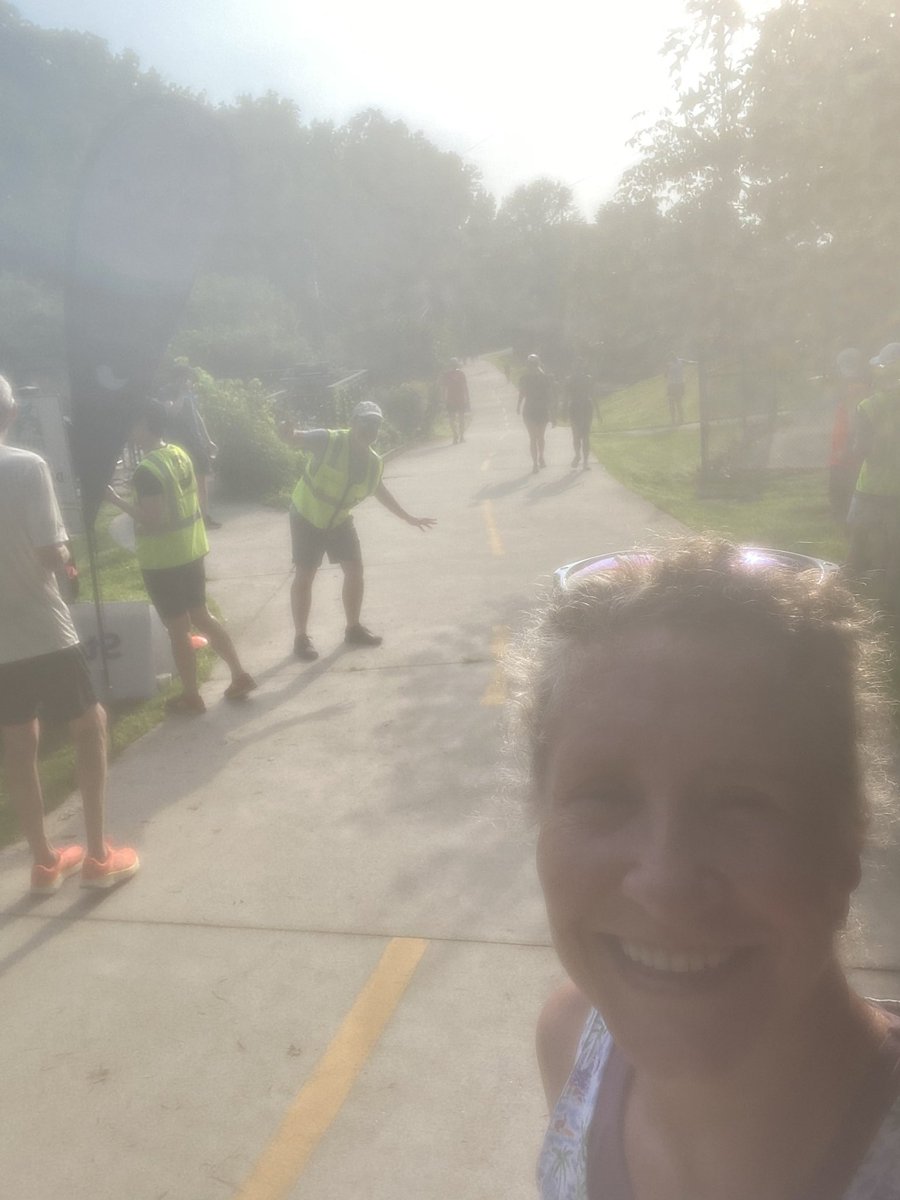 Holy moly. How do y’all run in this? 🥵My LA self is not accustomed!