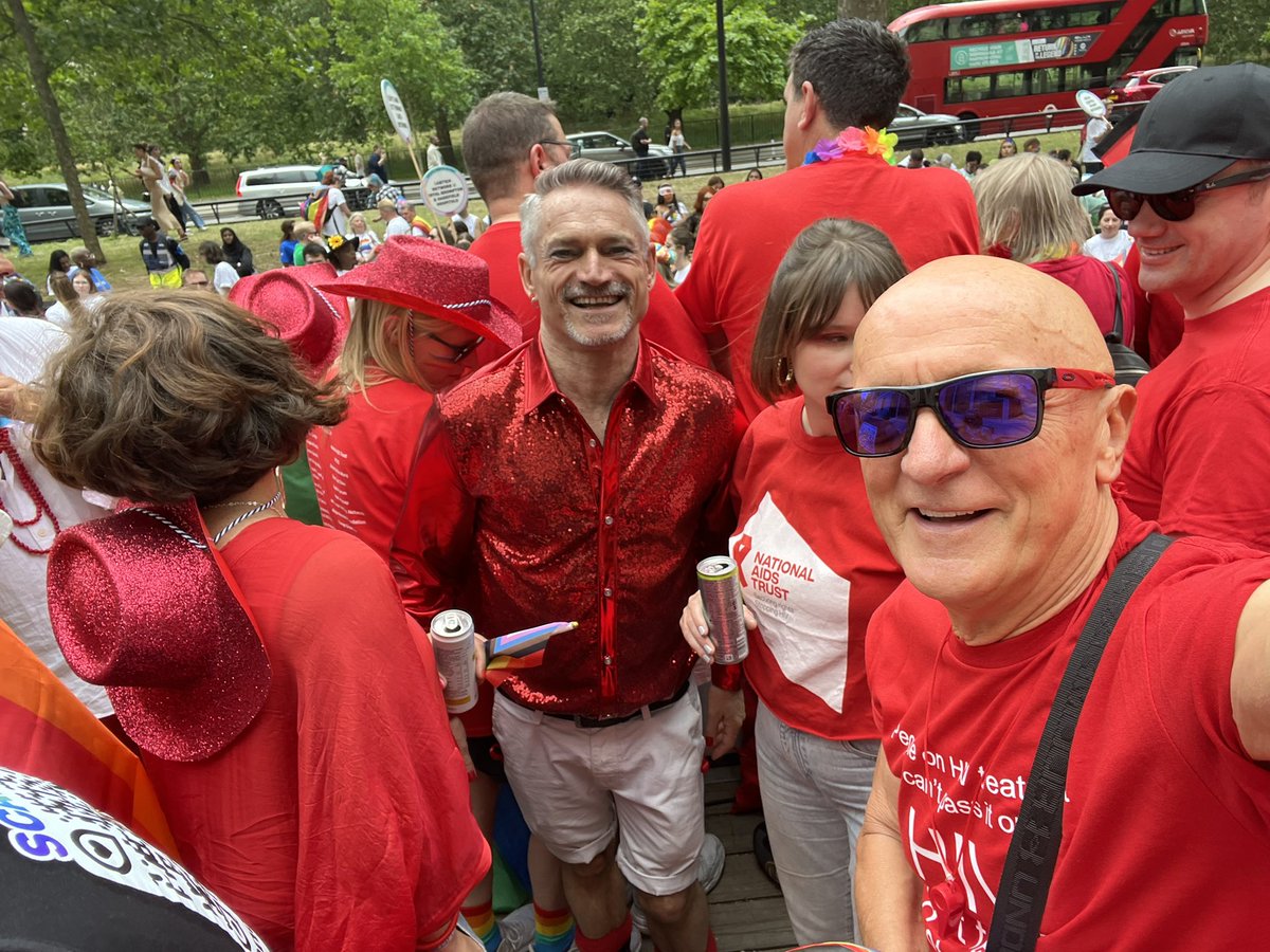 johnjaquiss's tweet photo. #PrideInLondon with @londonftci all ready to go.
#Gettestedgettreated
#HIVhaschanged https://t.co/6uMAUMwZGl