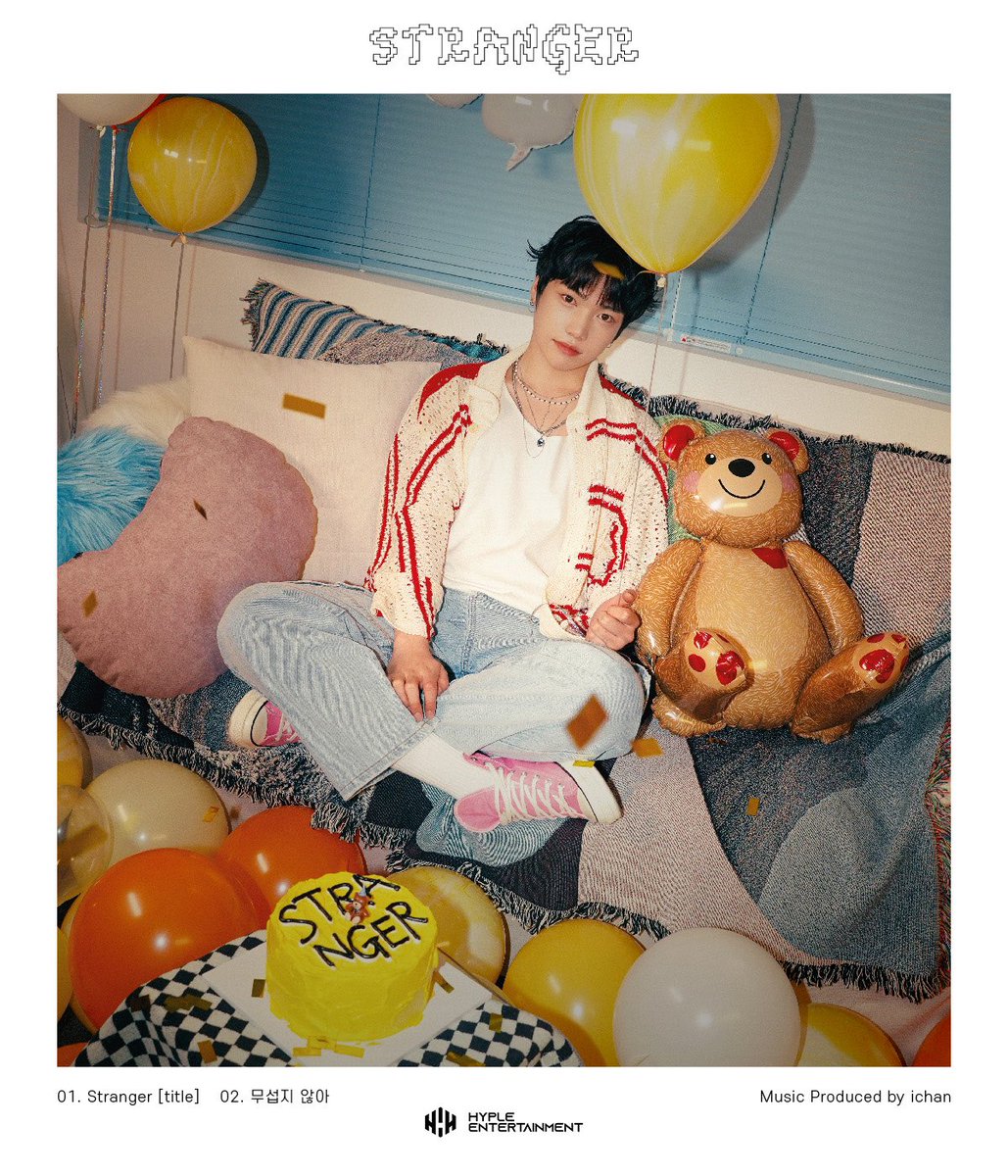 정이찬 (ichan) 2nd Single Album
[Stranger]

Track List
01. Stranger [title]
02. 무섭지 않아 (Not Afraid)

2023.07.12 12:00 (KST)

#정이찬 #ichan
#Stranger
