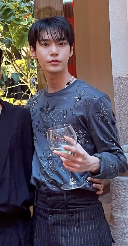 คุณหนูโดยองเอวบางมาก 🥺🥺