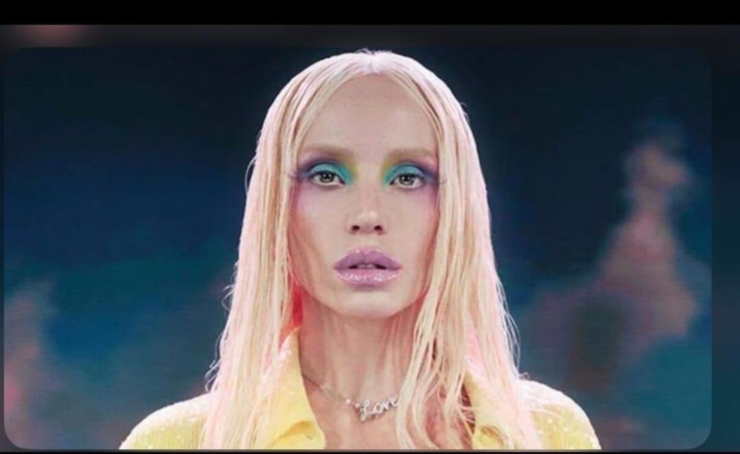 Bak Fransa seni çağırıyor Gülşen,
Ne zaman gidiyorsun ?