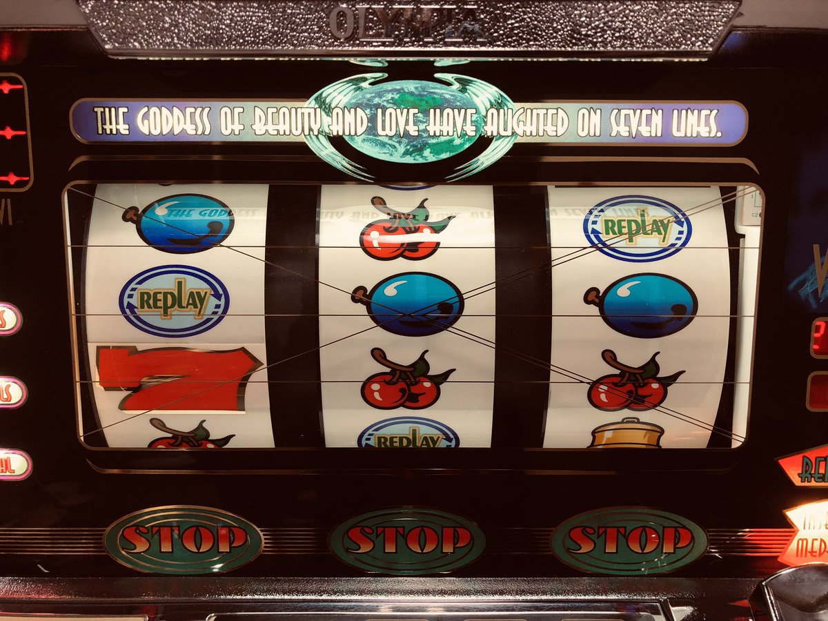 midoma777's tweet image. #VSCC 初手の入り目はコチラ🤗
THE VENUS SEVEN という素晴らしい形となりました🔥
BIGで393枚でした。
はじめからダメダメwww