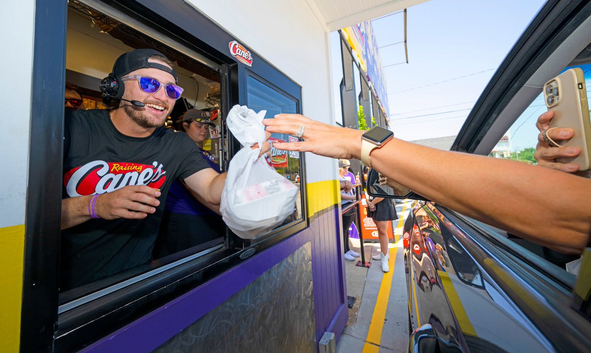 Dylan Crews tweet media