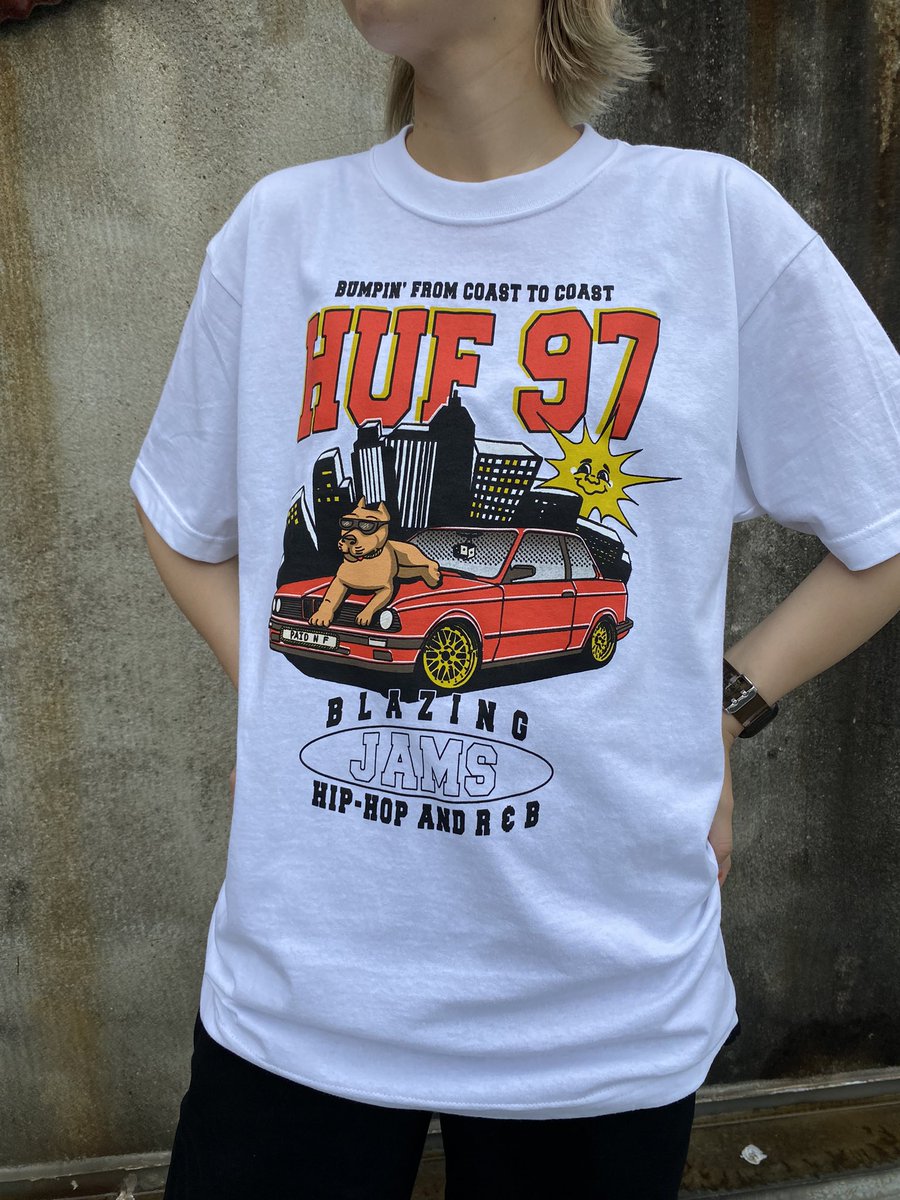 b__flat's tweet photo. 【HUF】
Tシャツ入荷しました❕

他にもいろいろと入荷してますが、すでにこちらのホワイトが売り切れそうなのでお先に載せておきます‼️

探してる方はお早めに〜 https://t.co/nvD4jgLCFn