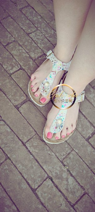 I love to make you week,  with my feet! #Footfetish #Sandals #Feet #Toes https://t.co/i7eJgARZgj<a href="/tag/footfetish"class="tags">#Footfetish</a><a href="/tag/feet"class="tags"><span>#feet</span></a><a href="/tag/toes"class="tags"><span>#toes</span></a><a href="/tag/sandals"class="tags"><span>#sandals</span></a>