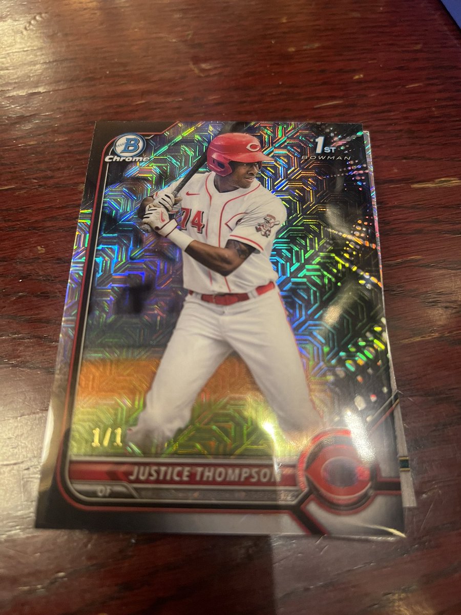 Saw the 1/1, saw the Reds, and I almost screamed. Not Elly but I’ll take a 1/1 anyday!

<a href="/CardPurchaser/">Card Purchaser</a> #thehobby #Topps #Bowman