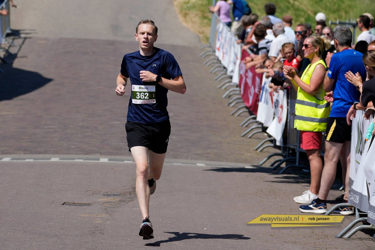 harmdieterman's tweet photo. 9 september ren ik de 50km in Winschoten! Met deze sportieve prestatie wil ik graag geld ophalen voor stichting Ro-manna. 

⬇️ Sponsoren kan via: ⬇️

https://t.co/ZQ5MEQVxTx https://t.co/o2r8FZ6Gog