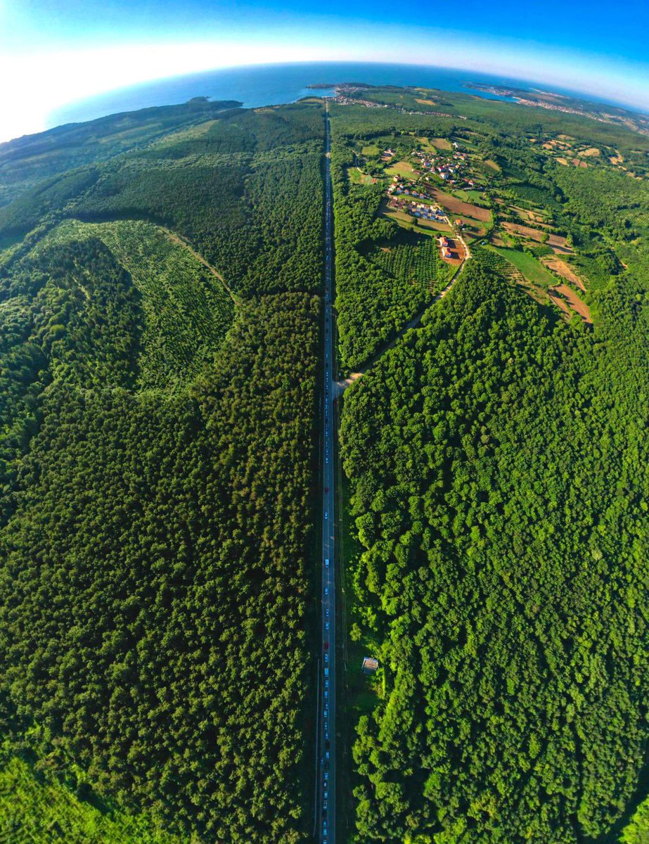 Var mı daha güzeli! 🥰
#Kocaeli'nin en güzel yolu...😇

📍Kerpe Yolu