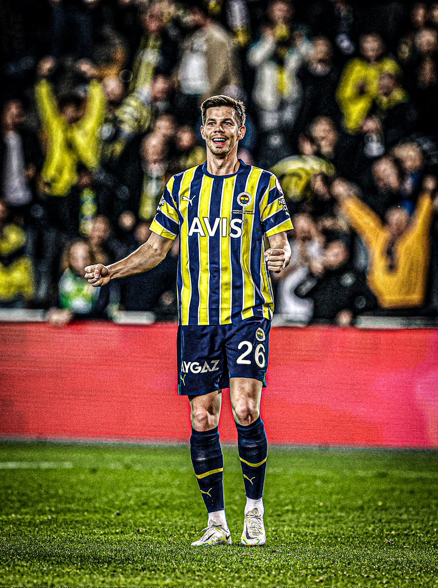 🔥 Fenerbahçe'nin, önümüzdeki günlerde Miha Zajc ile yeni sözleşme imzalaması bekleniyor. (TRT Spor)
