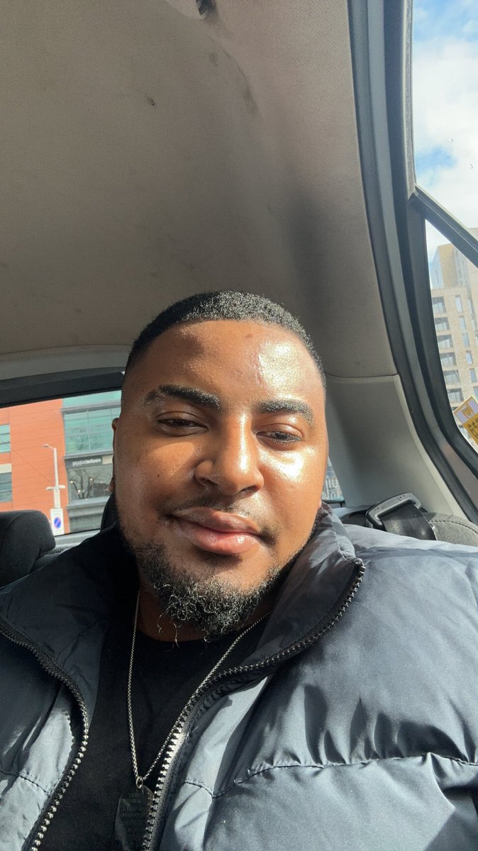 Chris tweet media