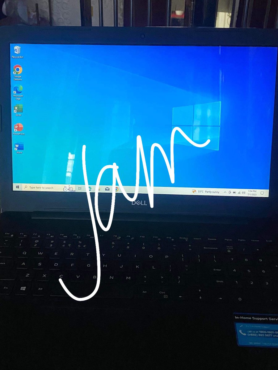 jamnotjaem's tweet photo. ₱18k (negotiable)

Dell Inspiron 3593 i5 (black)

specs: 
Intel Core i5 10th gen 
16gb ddr4 ram
512gb ssd (faster boot than hdd) 
1tb hdd (for files and games) 

Dedicated VideoCard: 
Nvidia GeForce MX230 https://t.co/IQfbO5lAqu