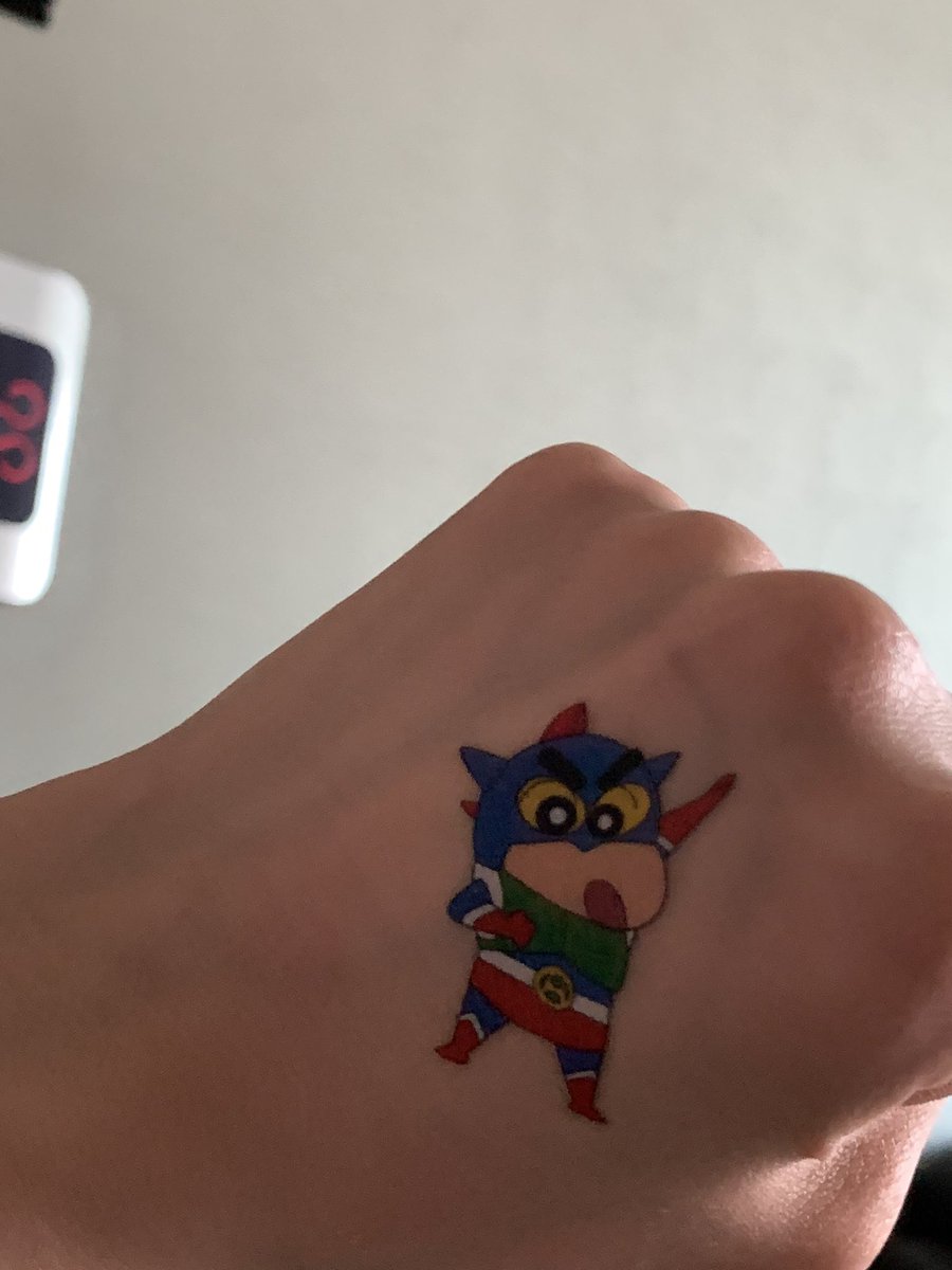 graceofgoood's tweet photo. Got a tattoo from my bag of gummies https://t.co/5NEczjrYVF