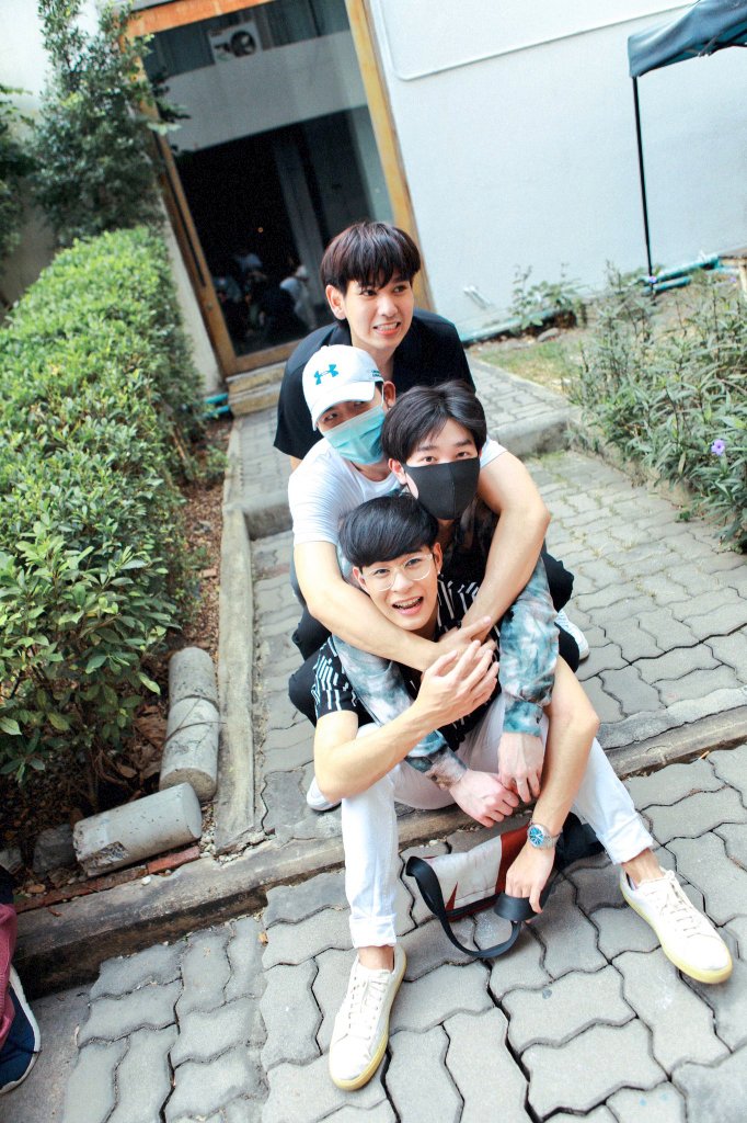 Artemisdelily's tweet photo. Their friendship >>>>>>>
#mynameis_yim #MyAlienz #bamphupan #artpakpoom #ryuxiii https://t.co/BmE4bLt0k4