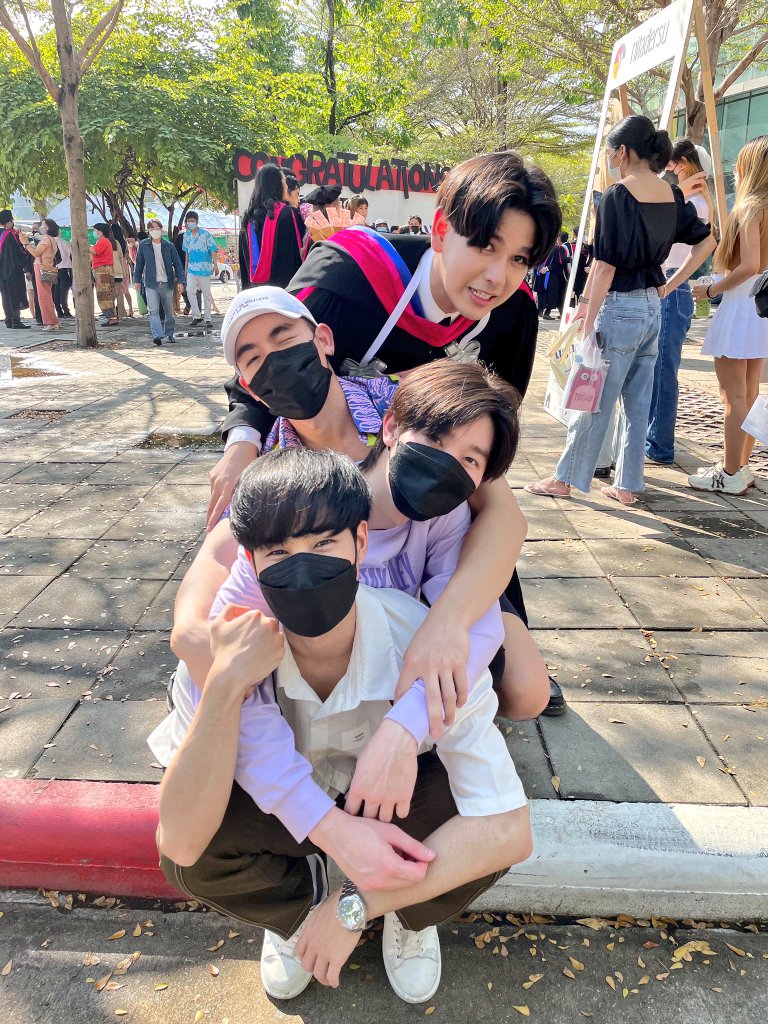 Artemisdelily's tweet photo. Their friendship >>>>>>>
#mynameis_yim #MyAlienz #bamphupan #artpakpoom #ryuxiii https://t.co/BmE4bLt0k4