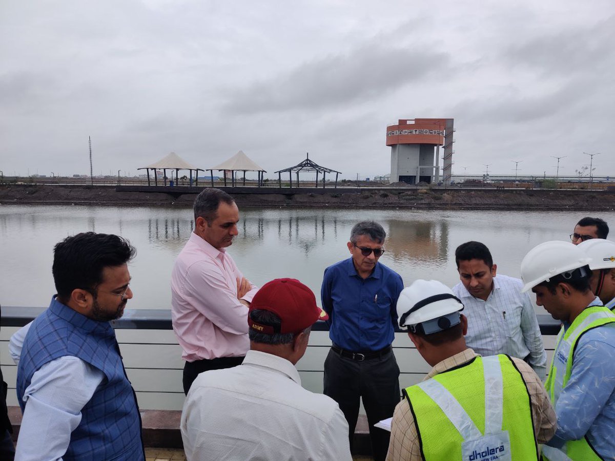 DholeraOfficial's tweet photo. Shri Rajesh Kumar Singh, Secretary, @DPIITGoI along with @AChaudhary01, Vice President, Corporate Affairs, HR, & Company Secretary, @nicdc01 today visited Renew Power, Canal front, Torrent Power and STP of the activation area at #DholeraSIR to review the ongoing projects.

@narendramodi | @PMOIndia | @SumitaDawra | @CimGOI | @EODB_India |  @investindia | @CMOGuj | @IIG_GoI | @DefProdnIndia | @GoI_MeitY | @MinOfPower | @minmsme | @NITIAayog | @MoCA_GoI | @GCCIAhmedabad | @MOFPI_GOI | @MHI_GoI | @makeinindia | @VibrantGujarat | @mnreindia | @MORTHIndia | @Pharmadept | @AmritMahotsav | @G20org 

#Dholera #DICDL #DholeraSIR #ThinkSmartThinkDholera #DMIC #NICDC #MakeInIndia #DholeraSmartCity #IndustrialSmartCity #CIOC #ICT #IOT #Engineering #Infrastructure #IndustrialInvestment #VibrantGujarat #GreenFieldProject #SmartCity #Manufacturinghub #SmartCitiesIndia #DSIR #InvestGujarat #DevelopingGujarat #IndustrialDevelopment #EconomicGrowth #amritmahotsav #G20India