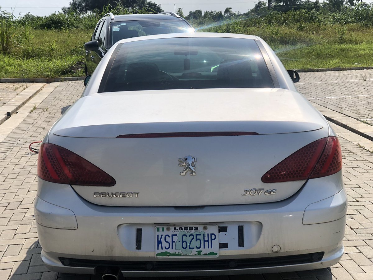 vershauto's tweet image. 👈🏾👈🏾👈🏾🔥🔥Neatly used 2008 Peugeot 307 cc 💯ACCIDENT FREE....AVAILABLE.....#1.5m ....SLIGHTLY NEGOTIABLE(Maunel)

- #NigeriaAutomobileSales
- #CarsForSaleNigeria
- #NigeriaCarDeals
- #BuyCarsNigeria
- #NigeriaAutoMarket
- #AffordableCarsNigeria
- #NigeriaCarSales
- #Vershautos