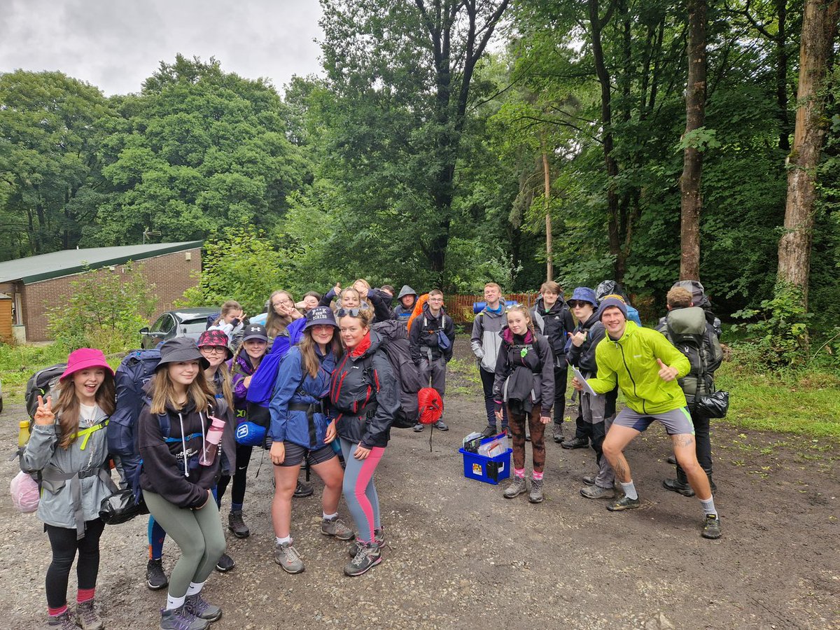 Yr 10 Duke of Edinburgh 🥾⛰️⛺️.

#dukeofedinburgh #dofe #expedition