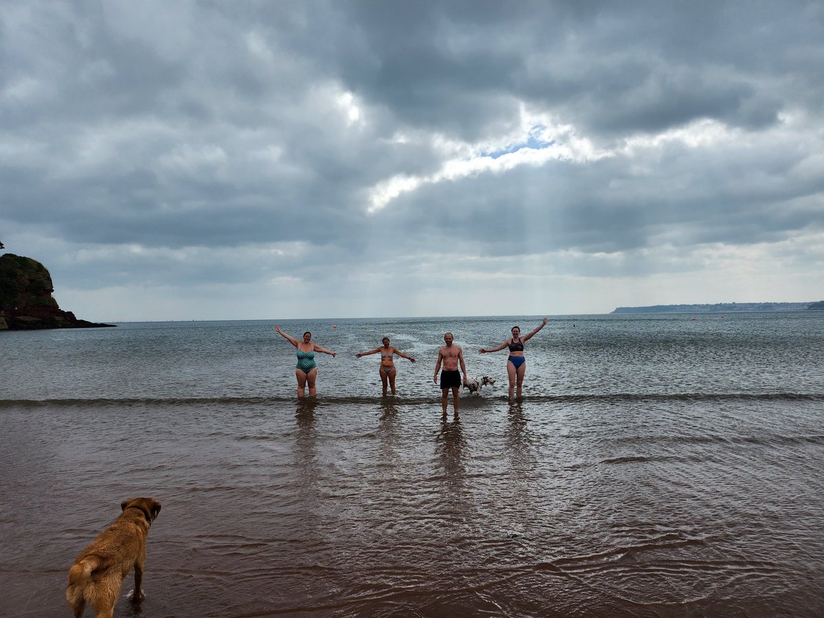 Bit chillier today, but great Saturday morning swim! Dogs enjoyed it, too.#summerswims #torbaydos