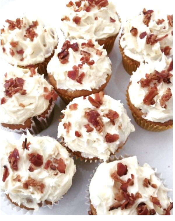 Nigella Lawson tweet media