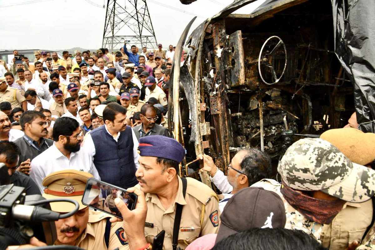 Devendra Fadnavis tweet media