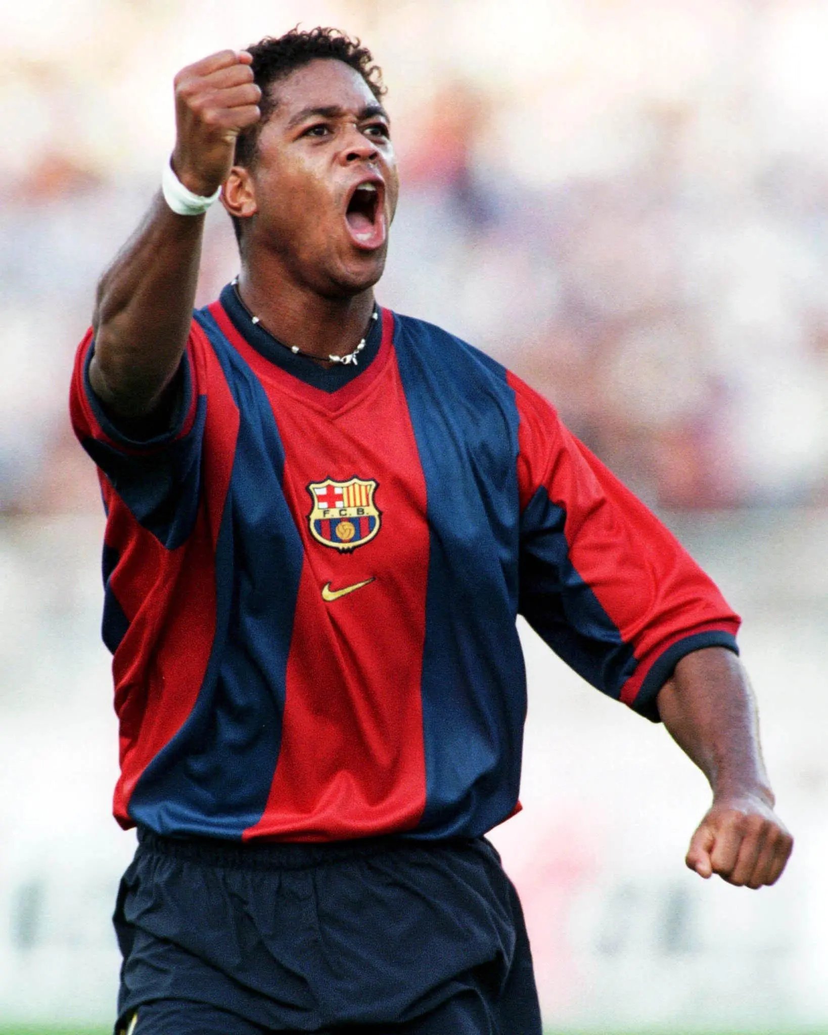 Happy birthday to Patrick Kluivert who turns 47 today. 