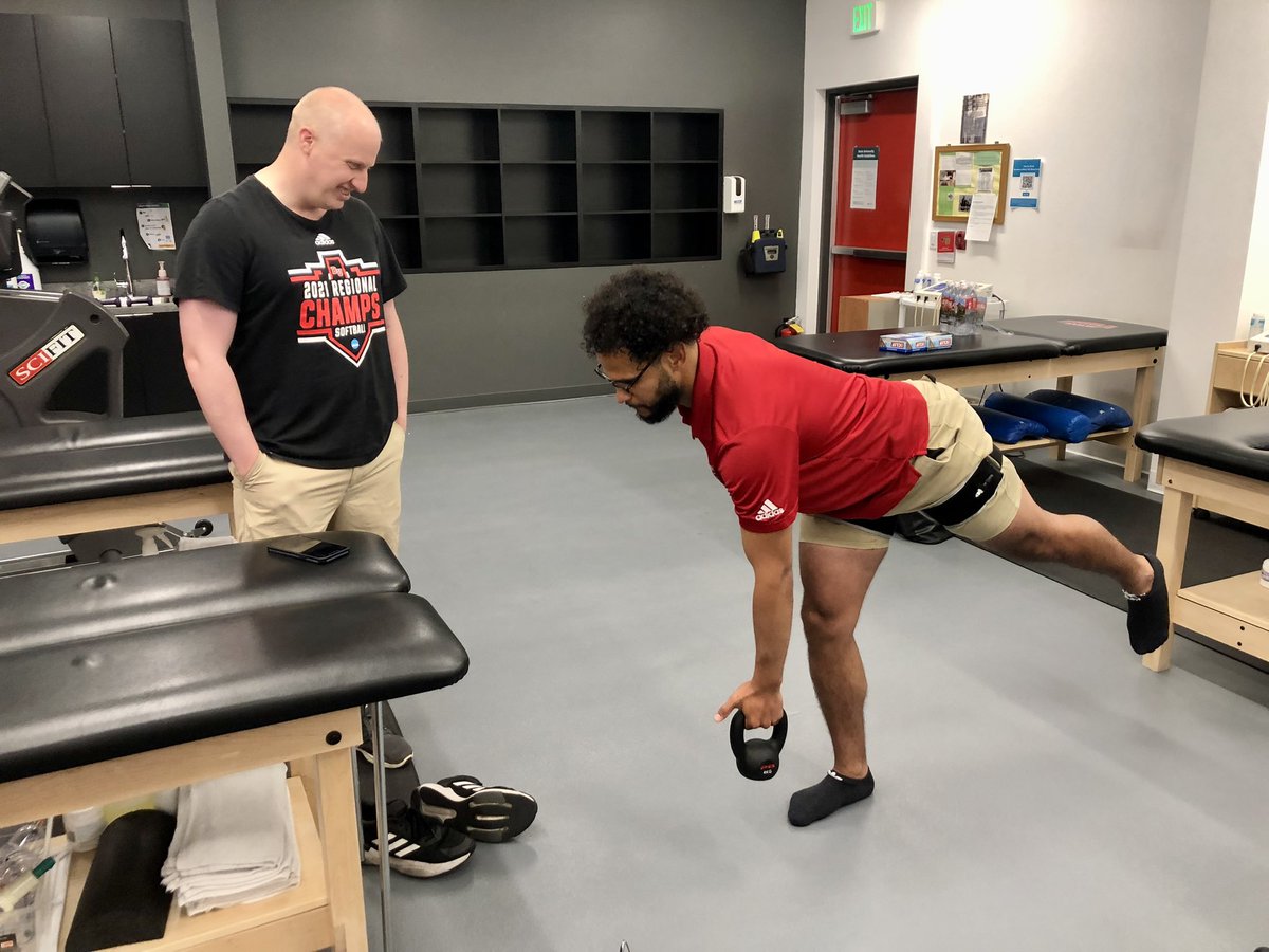 One Harmonic Motion tweet media