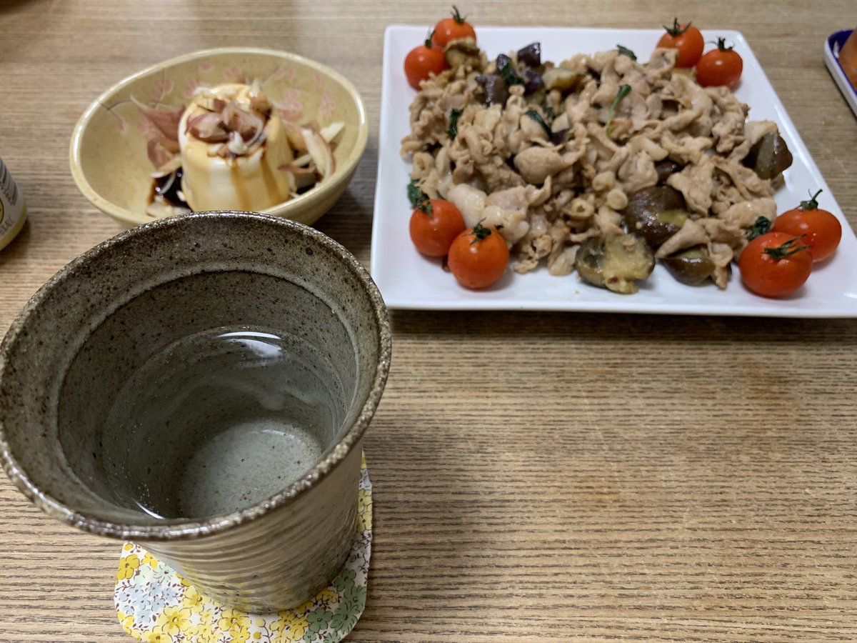 10Nawachi's tweet image. 本日オヤジお料理当番🧑‍🍳

豚と茄子の青じそ炒め😋

クッキングMusic♬
#MomentsPreserved 2018
#SullivanFortner

#TheWindow 2018
#CécileMcLorinSalvant