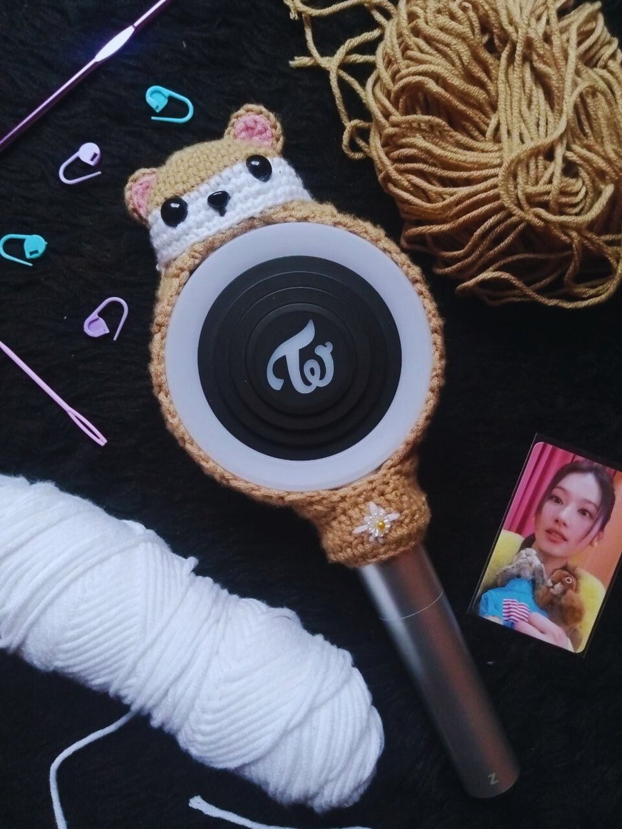 tzuyuhhh's tweet photo. WTS LFB PH
[💸 #YyyBentaBroke]

Mina/Sana Candy Bong Z Crochet Cover inspired

‧✧̣̇‧ 150 PAYO (prio)/2 days + pf + lsf

— MOP: Gcash
— MOD: GGX, Flash Express
— LOC: QC, MM

🏷️ TWICE READY TO BE 5TH WORLD TOUR CBZ LIGHTSTICK COVER CROCHET https://t.co/1Y5oELy14c