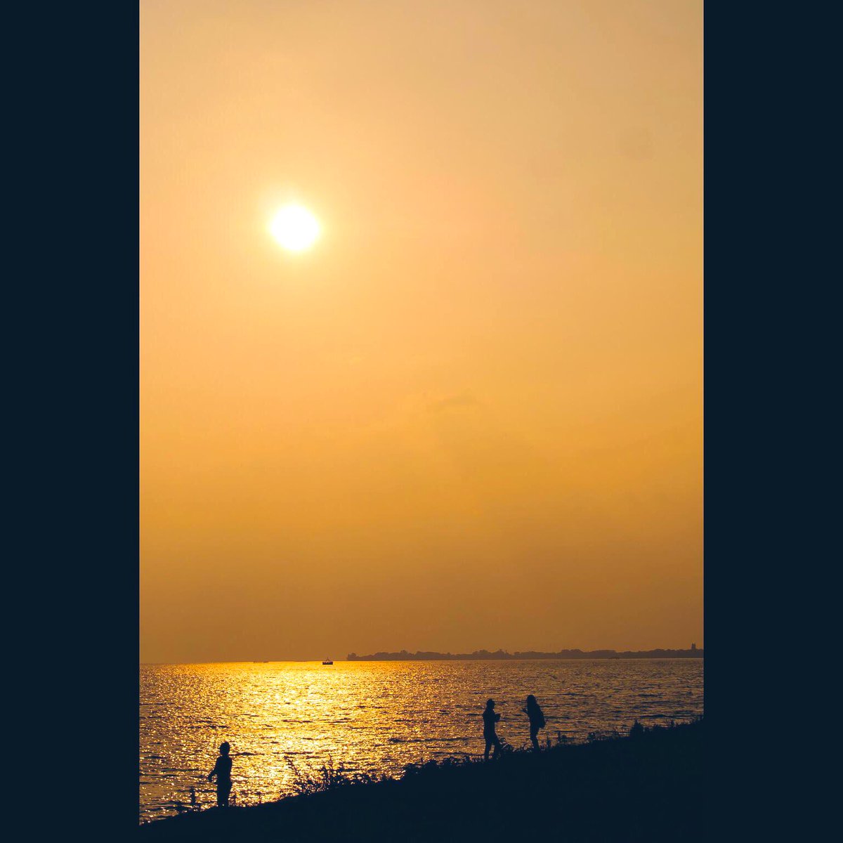 udon2020's tweet photo. 7月の想い
#写真撮ってる人に見てほしい #写真撮ってる人と繋がりたい #夕景 https://t.co/hIzqn1xthd