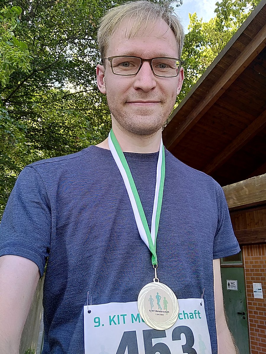 Dr_B_Schaefer's tweet photo. KIT Lauf: 10 km race through KIT campus and the Hardtwald. I had a great time and a much better time than I aimed for. Thanks @KITKarlsruhe for organising. https://t.co/KJK9iKvpVM