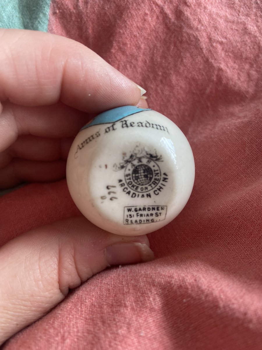 jt_kenton's tweet photo. @readingmuseum I wondered if you knew anything about this? A relative found it in a charity shop, not in Reading and bought it for us. https://t.co/2awSyxNlxM