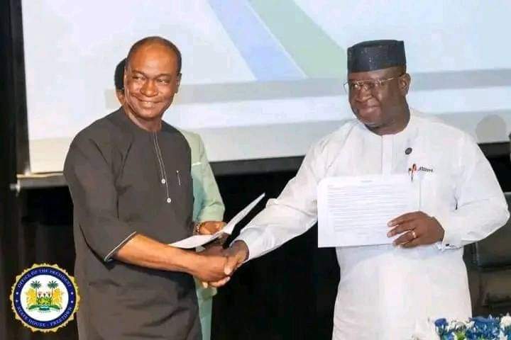 @CEO POLITICAL DAVIDO tweet media