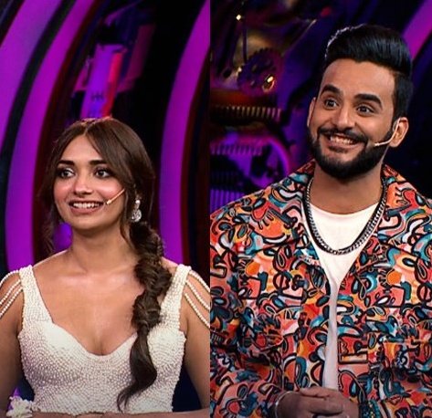 TUSU_CLOTHING's tweet photo. Your favorite bond in #BiggBossOTT2 house.

Like- #Abhiya 
Retweet- #Abhisha 

#FukraInsaan  #JiyaShankar #PandaGang  #AbhishekMalhaan  #SalmanKhan #ManishaRani #Abhiya #Abhisha https://t.co/69ry0kLIQN