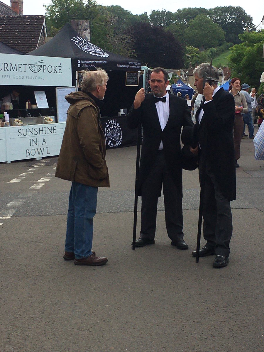 Richard Neill tweet media