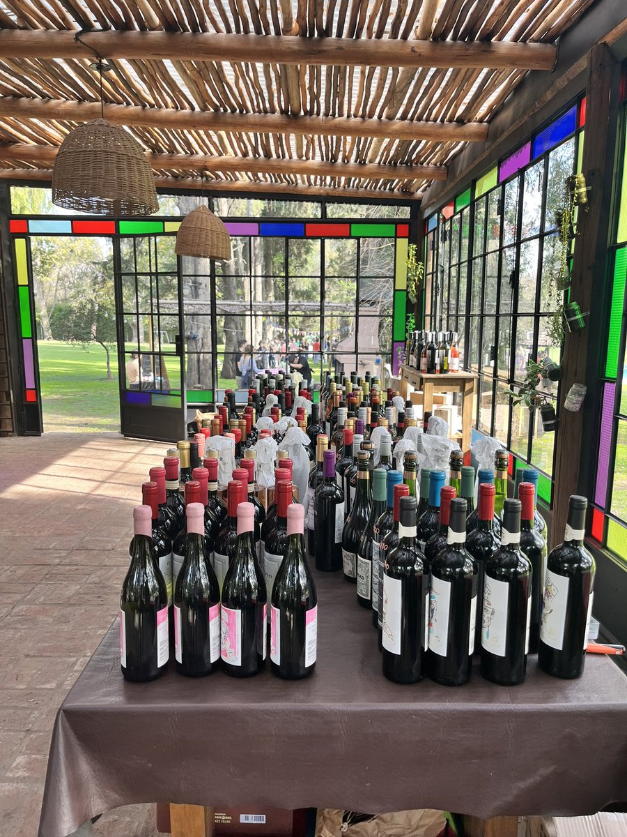 En cada rincón de Argentina están los mejores varietales de: Bodega LattaricoWines/ <a href="/fincasLattarico/">Fincas Piedras Blancas/La Familia/Bodega Lattarico</a> 
Junto a nuestro creador Enólogo;Pablo Bassin: <a href="/PabloBassin/">Pablo Bassin</a> 
Llevamos Degustación Itinerante zona x zona!!
Gracias a Él Universo LattaricoWines!!!!!
Matias,Tomina,Jonata,Eze,Cris!