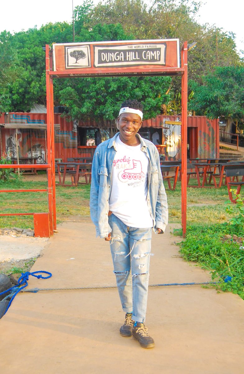 oumapeterh's tweet image. @oumapeterh 
I love my life ooohh