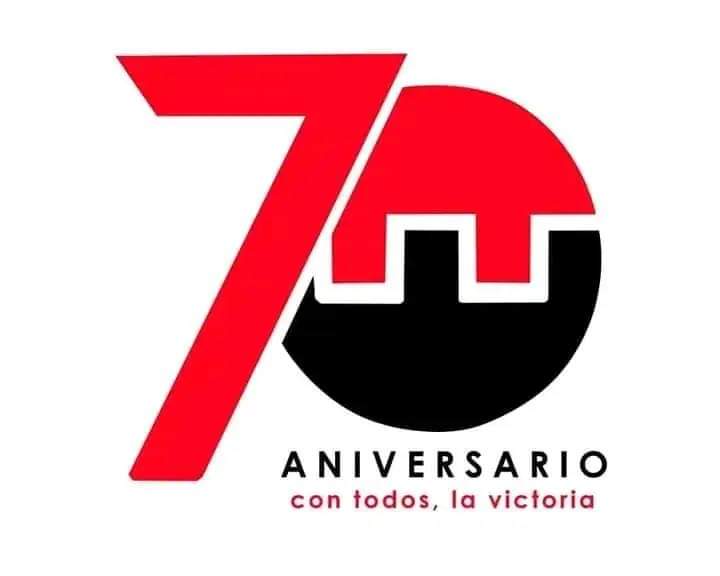 Victoria de las ideas, victoria de todo un pueblo que 70 años después reafirma su convicción de ser libres, independientes y soberanos.
 #AnapCuba
#AnapHolguín
<a href="/DiazCanelB/">Miguel Díaz-Canel Bermúdez</a> 
<a href="/MMarreroCruz/">Manuel Marrero Cruz</a> 
<a href="/DrRobertoMOjeda/">Dr. Roberto Morales Ojeda</a> 
<a href="/RafaelAnap/">Rafael Santiesteban Pozo</a> 
<a href="/ErnestoSV8/">Ernesto Santiesteban Velázquez</a> 
<a href="/NavarroANAP/">Beatriz Navarro</a>
