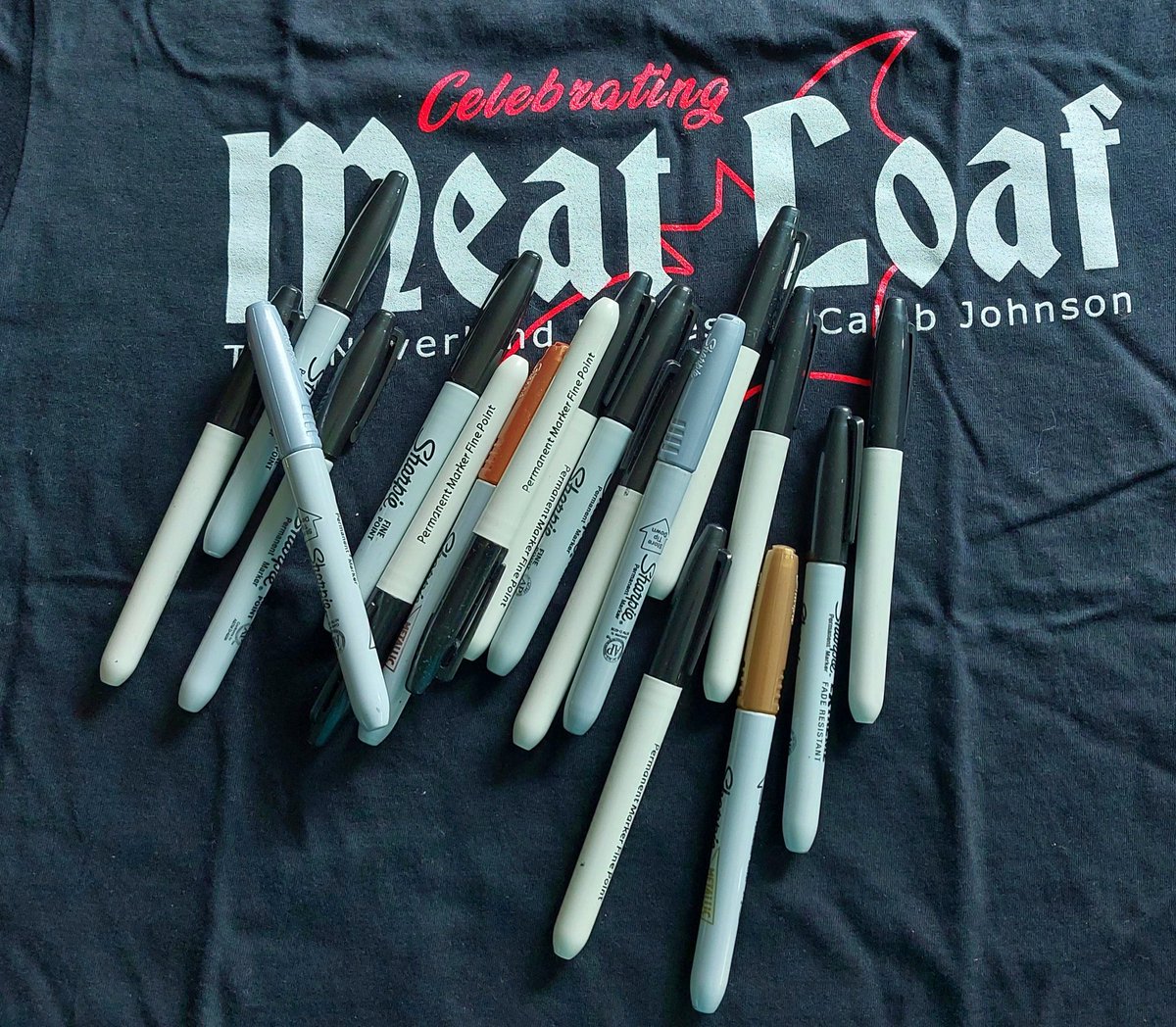 All that remains of 6+ hours of Meet and Greets!  #meatloaf #celebratingmeatloaf #calebjohnson #jimsteinman #live #music #rock #SaturdayVibes