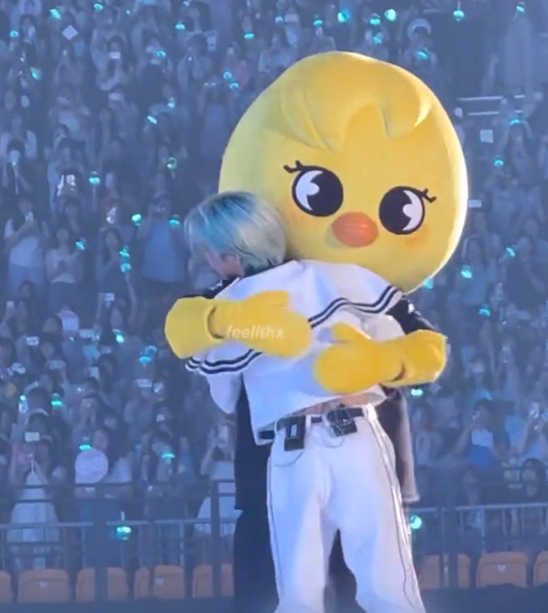 hwgflx's tweet photo. I WILL CRY https://t.co/0THZl6Yor9
