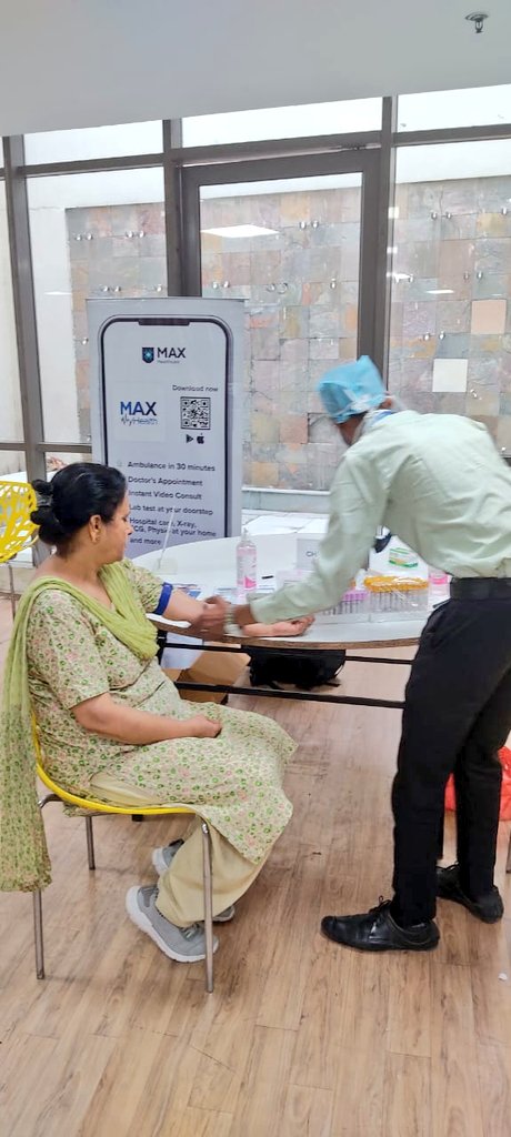 im_vandy's tweet photo. #NationalDoctorsDay can't be a better day to do a #healthcamp for my society citizens.Under this camp free #orthopaedic services were given to senior citizens and other test were done by #MAXhealthservices #BoneDensityTest where advisory was given by panel doctos. In collaboration with @soochfoundation #healthcare #DoctorsDay2023 #Campaign